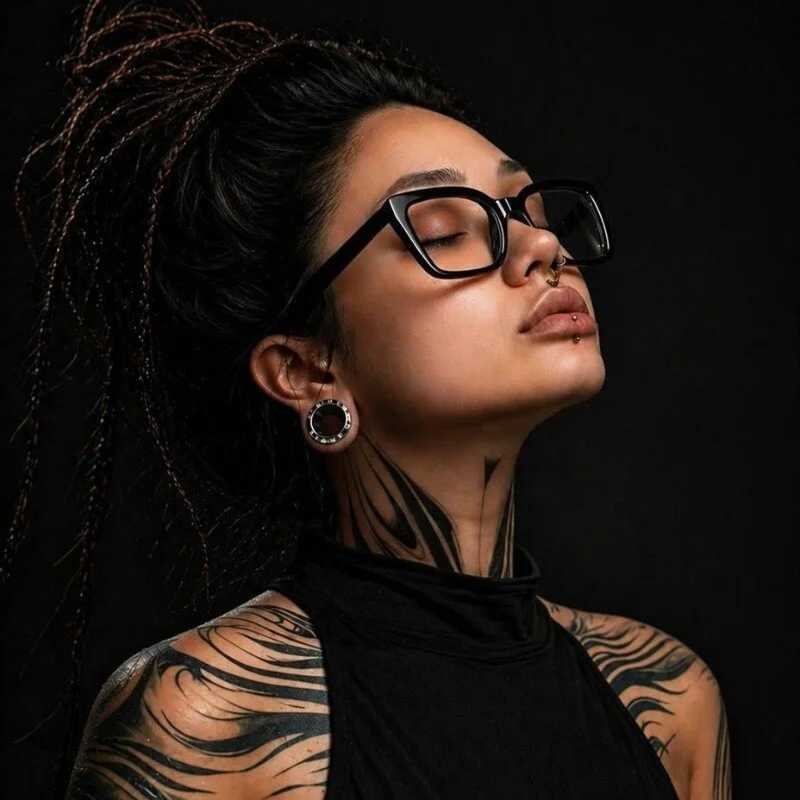 KarenHotFlirt — FansOnlyX creator profile