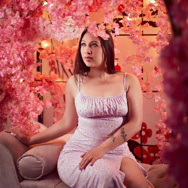 AvaHarper_ — FansOnlyX creator profile