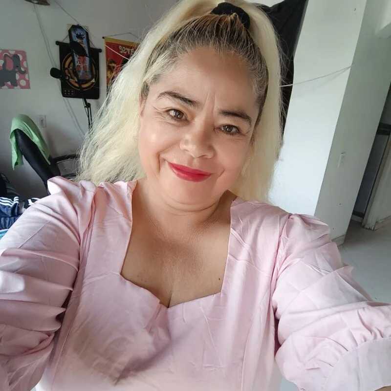 estrellita_fugaz16x — FansOnlyX creator profile