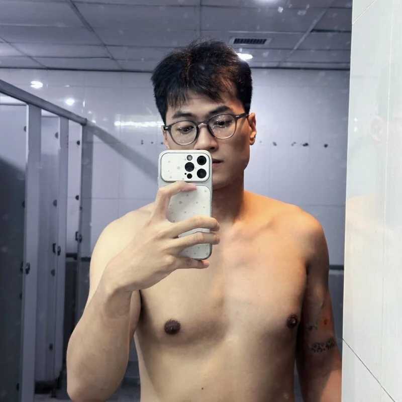 Hnam00 — FansOnlyX creator profile