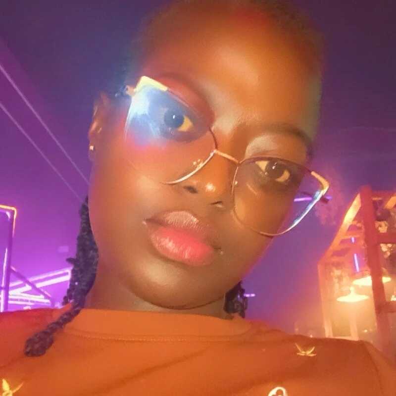 cherry_ — FansOnlyX creator profile