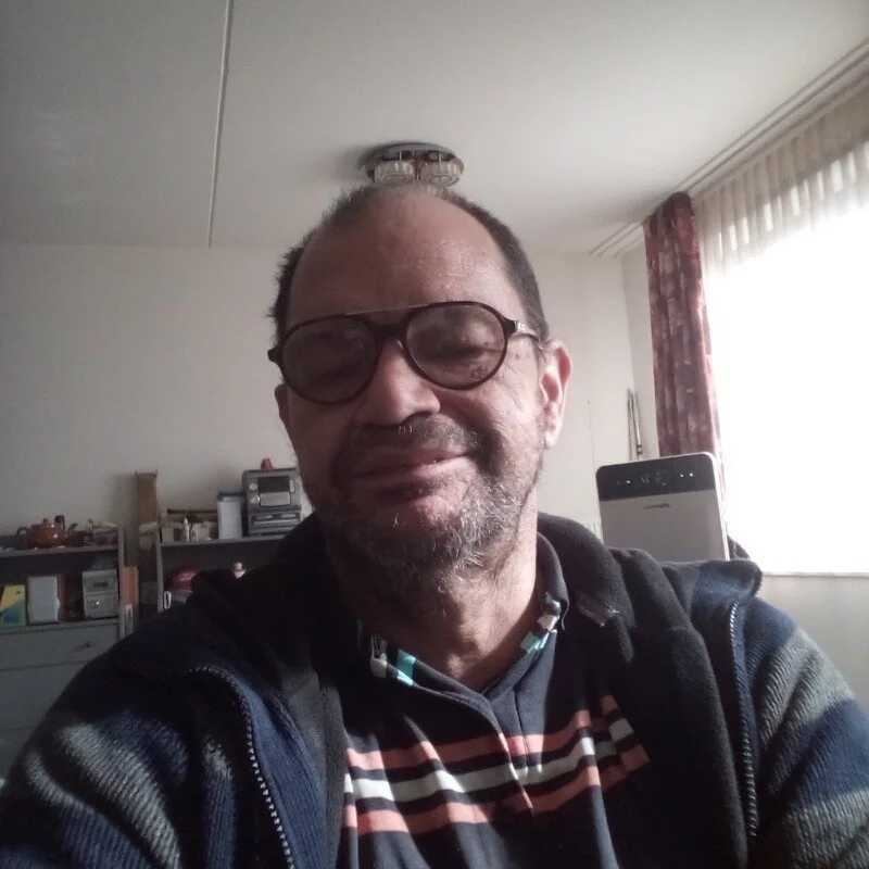 lovious69 — FansOnlyX creator profile