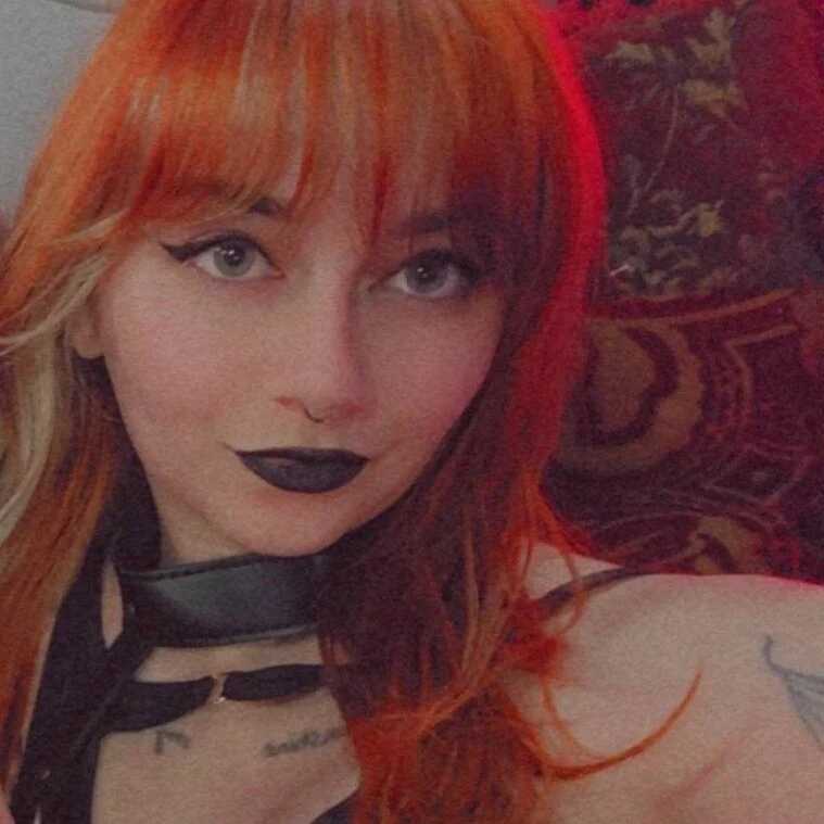 inarafoxxx_ — FansOnlyX creator profile