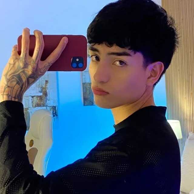 Filiph_Sterliing — FansOnlyX creator profile