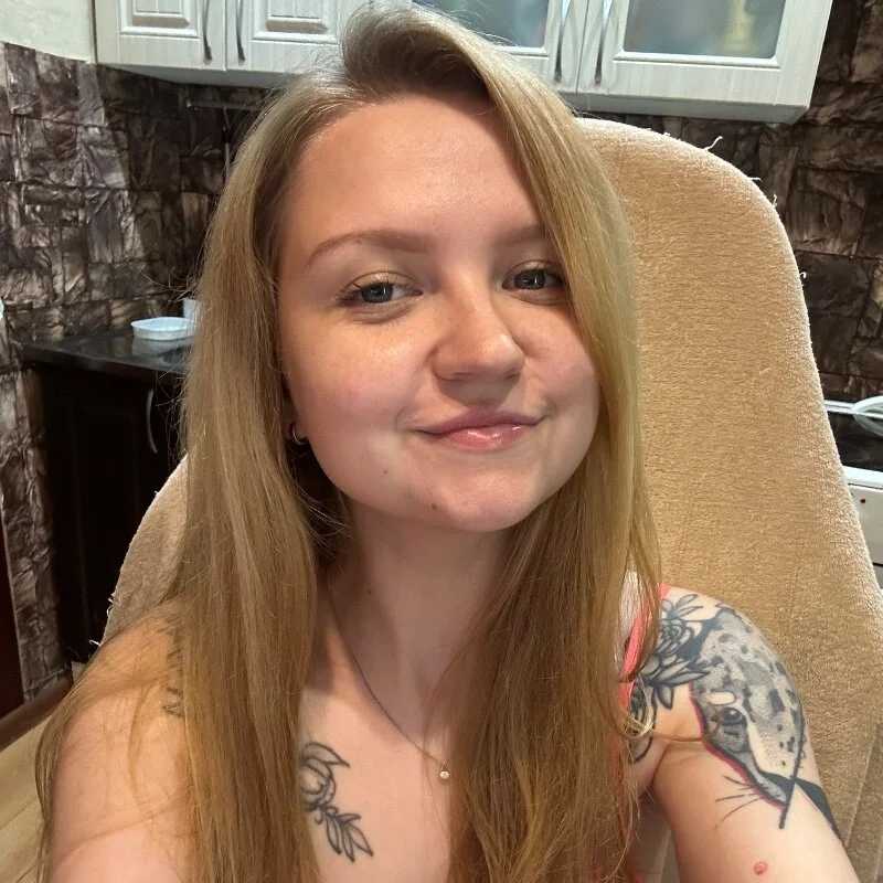 AnitaXVine — FansOnlyX creator profile