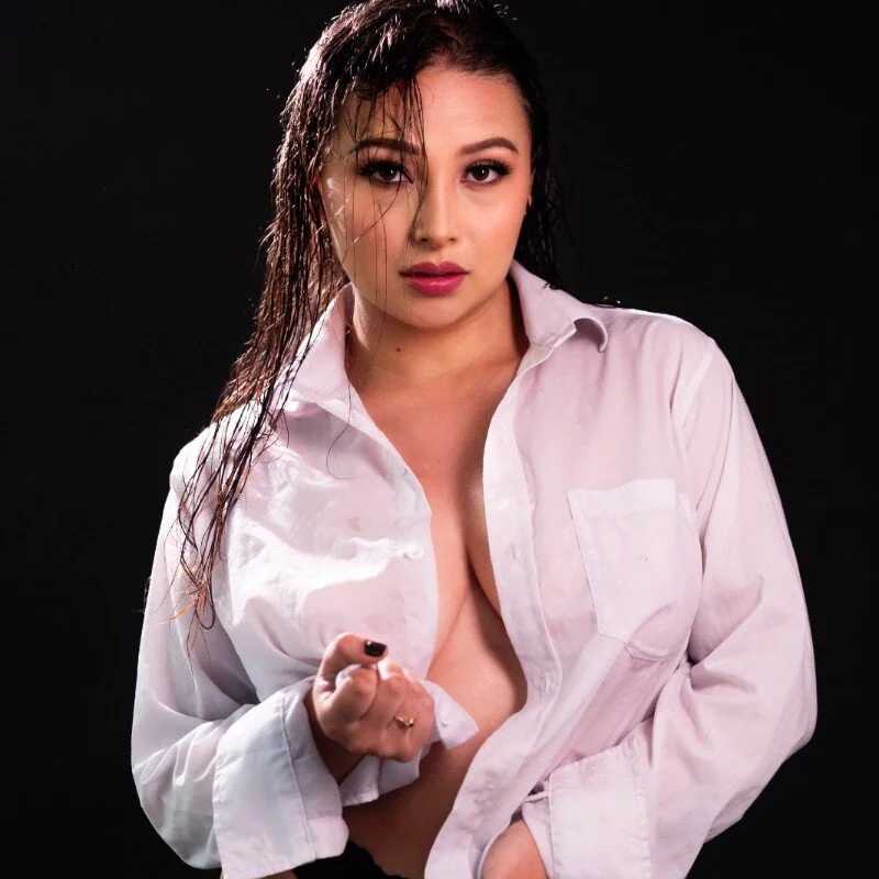 Eyleen_24 — FansOnlyX creator profile
