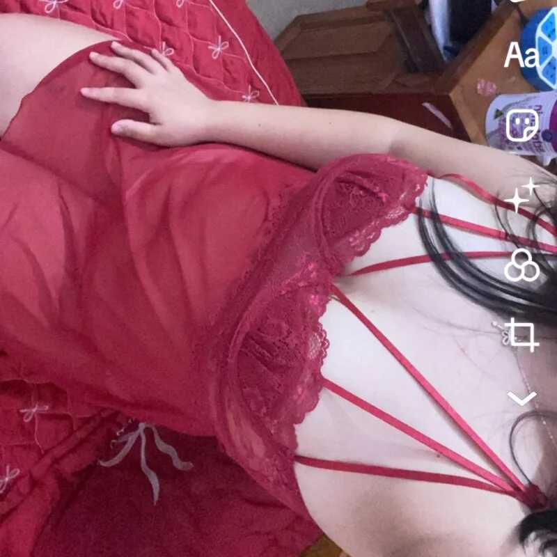 Lily-babyy8 — FansOnlyX creator profile