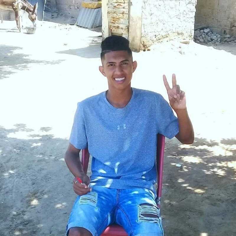 tu_flaco_rico — FansOnlyX creator profile