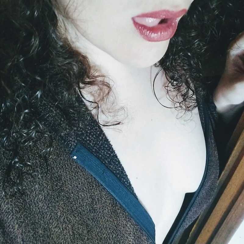 Bella_melada — FansOnlyX creator profile