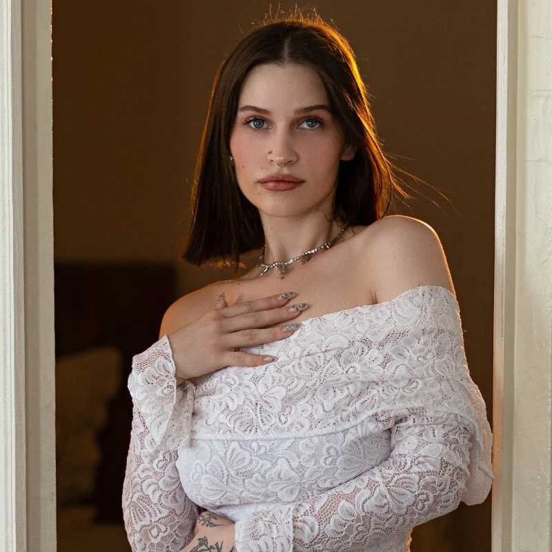 JuicyRina — FansOnlyX creator profile