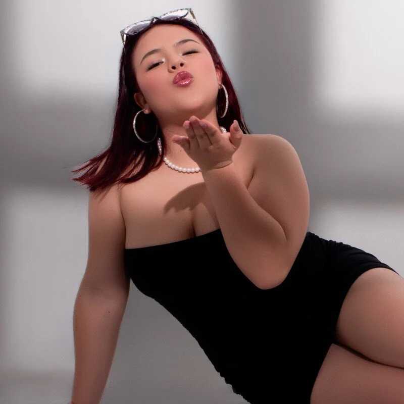 Megan_Blaze — FansOnlyX creator profile