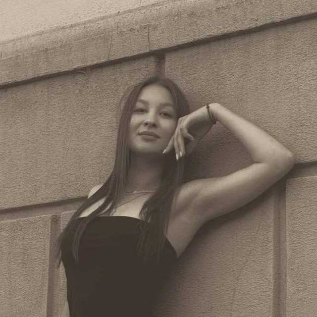SheraHulvey — FansOnlyX creator profile
