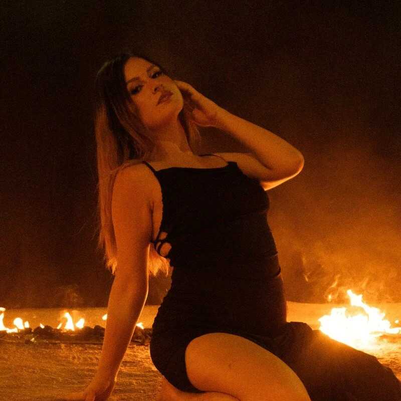 Emmaa_Blonde — FansOnlyX creator profile