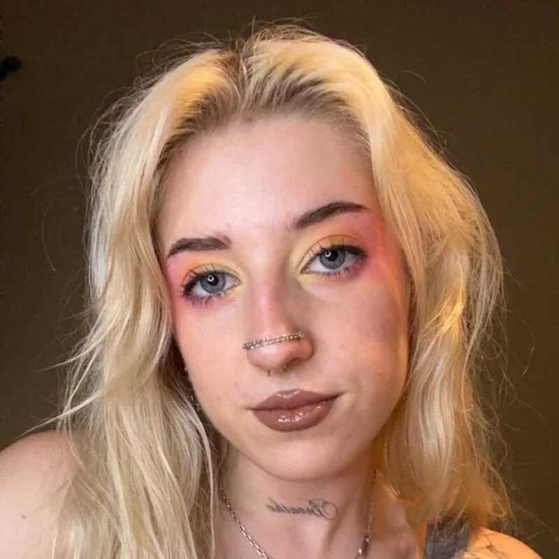 EmmyWet — FansOnlyX creator profile