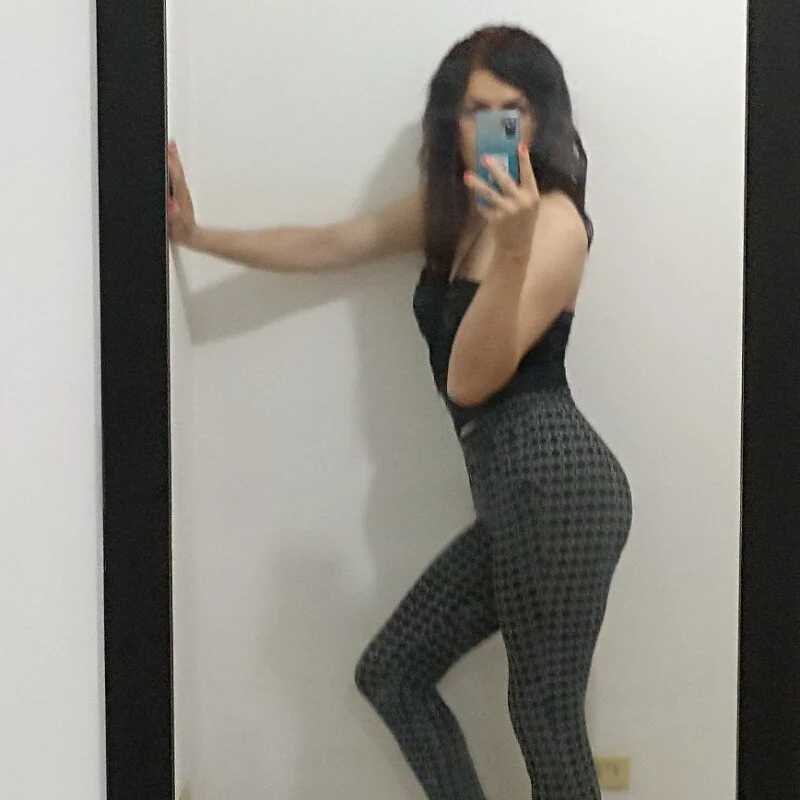 ivonne__hott1 — FansOnlyX creator profile