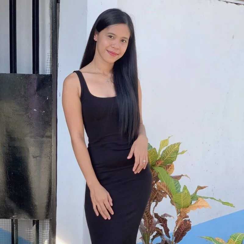 hotleighh — FansOnlyX creator profile