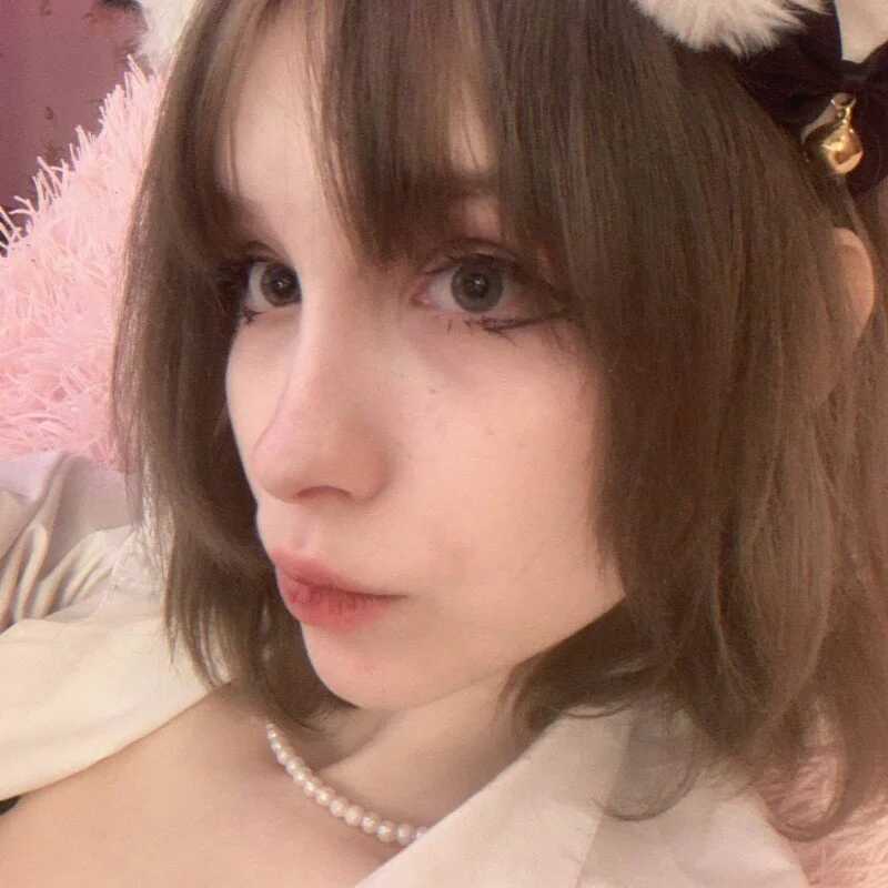 cloudgirrl — FansOnlyX creator profile