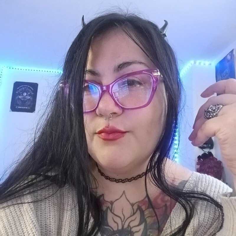 Moon_Cake333 — FansOnlyX creator profile