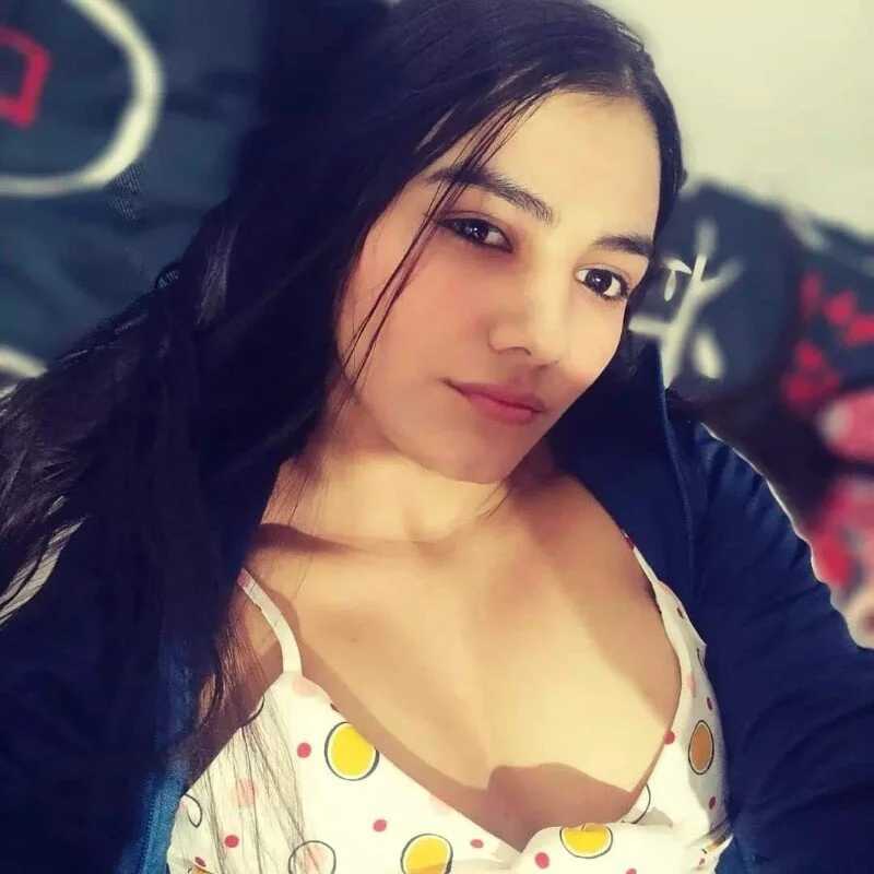 Nahiara_velez — FansOnlyX creator profile