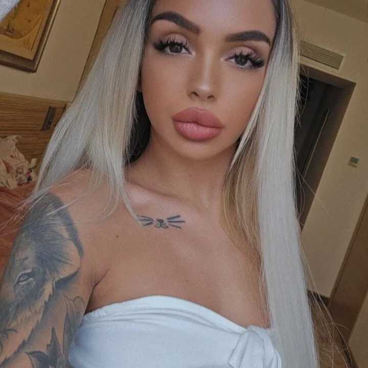 AprilHadid — FansOnlyX creator profile
