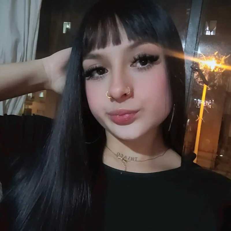 EmilyBonnet_ — FansOnlyX creator profile