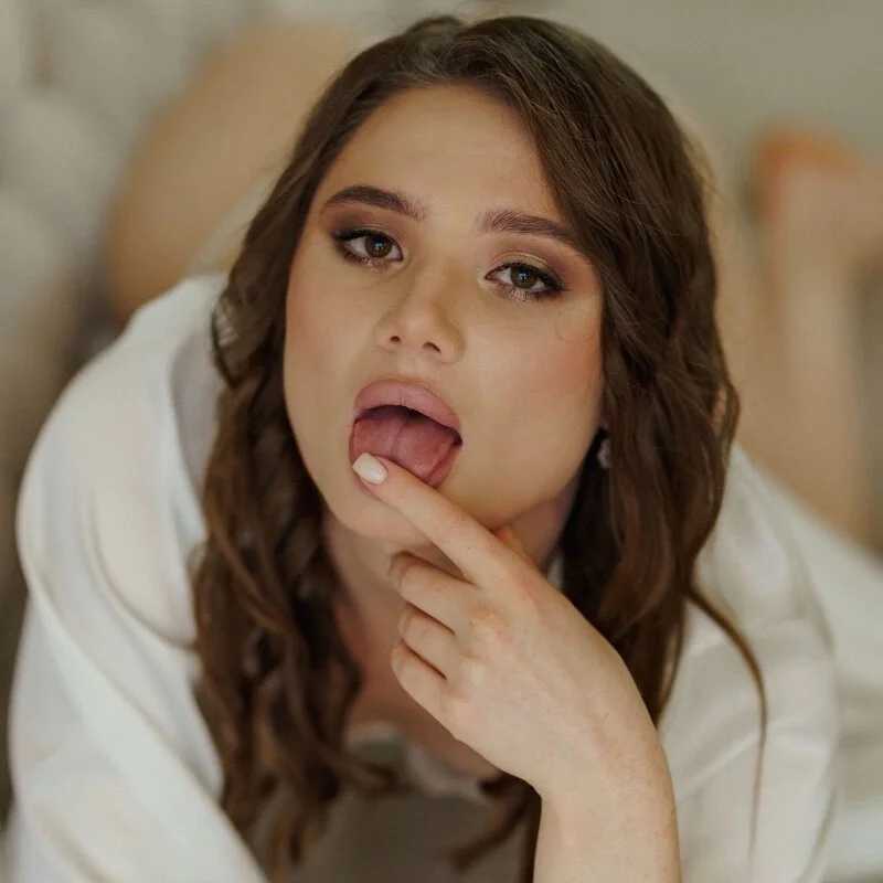 Aphrodite_Portman — FansOnlyX creator profile