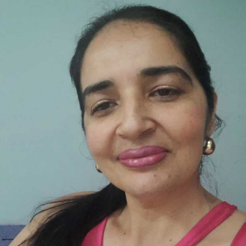 Paola_Blossom — FansOnlyX creator profile