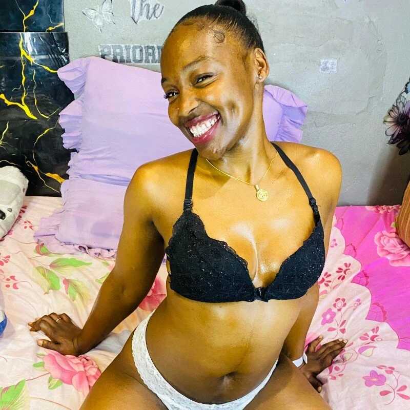 KhadaJah — FansOnlyX creator profile