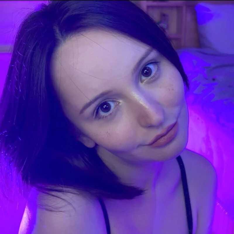 milly_pops — FansOnlyX creator profile