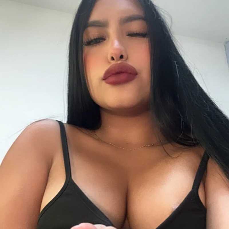 sofia_velvet1 — FansOnlyX creator profile