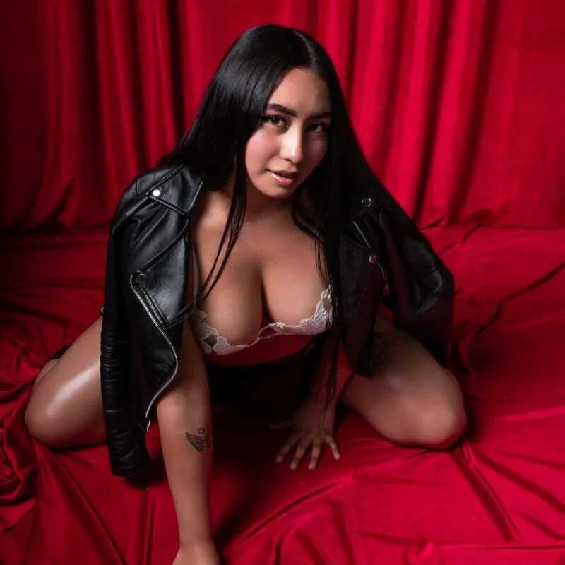 Isabella_Monroe_ — FansOnlyX creator profile
