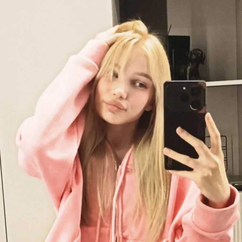 Kiracute18 — FansOnlyX creator profile