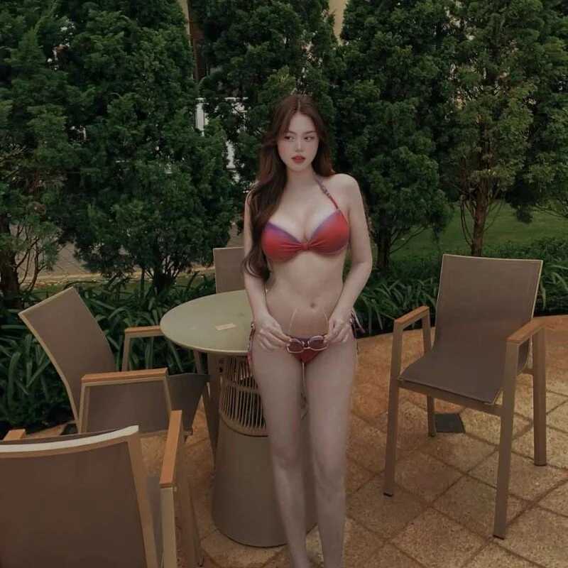Loly_hana — FansOnlyX creator profile