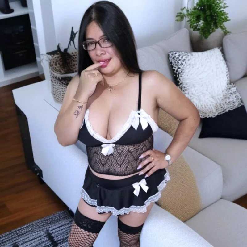 __valentina18 — FansOnlyX creator profile