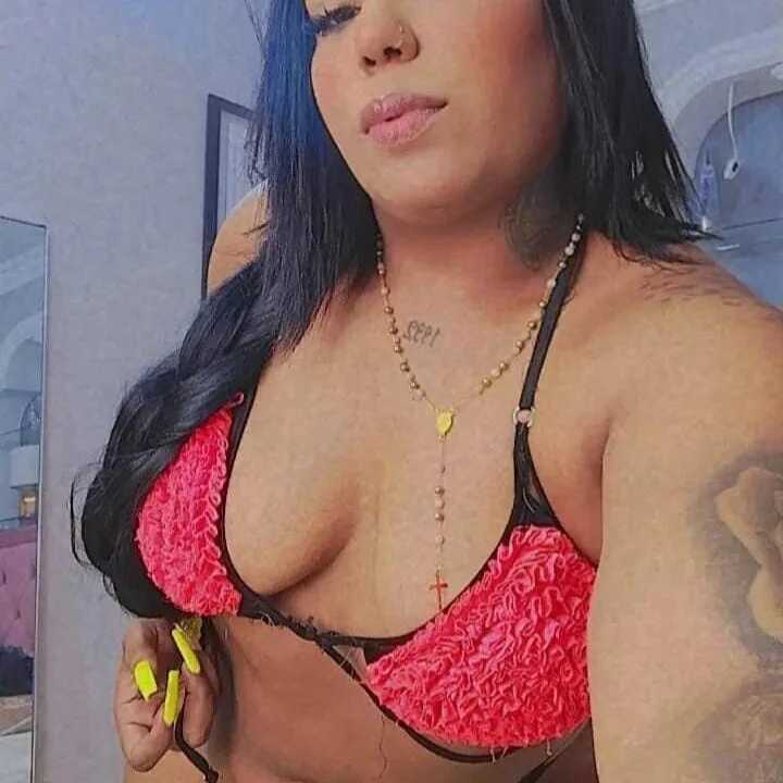 biancahot_dirty — FansOnlyX creator profile