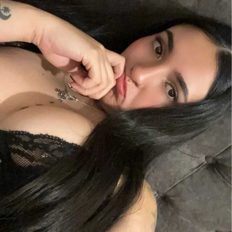 AlessiaGold — FansOnlyX creator profile