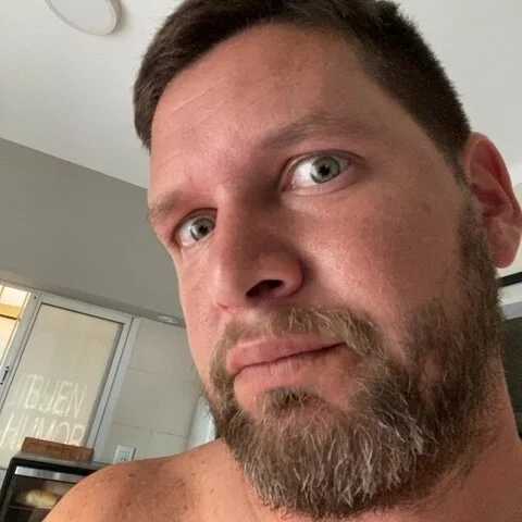 Julian_23312 — FansOnlyX creator profile