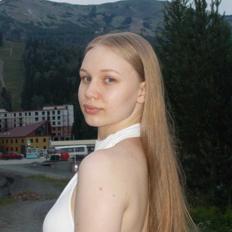 AlbertinaIenco — FansOnlyX creator profile
