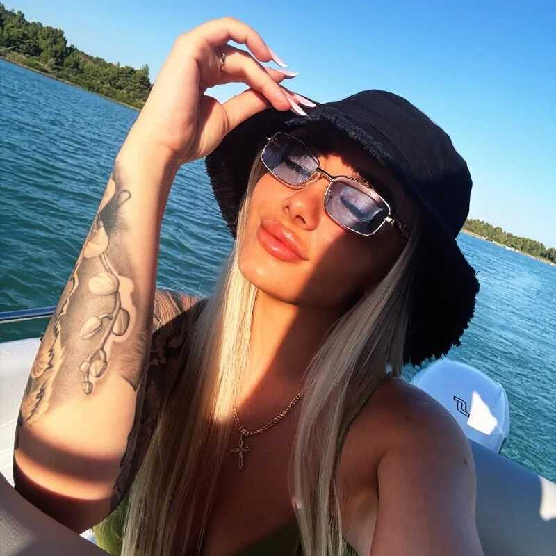 FrancescaGrayy — FansOnlyX creator profile