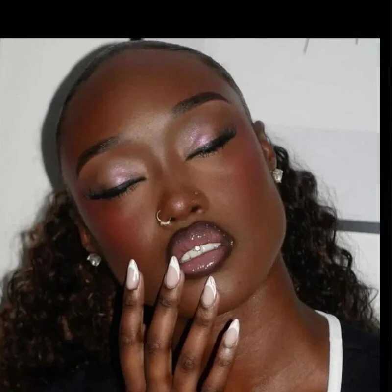 Pretty_Ebony_dolll — FansOnlyX creator profile