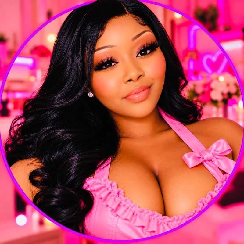 TheOneandOnlyJasmine — FansOnlyX creator profile
