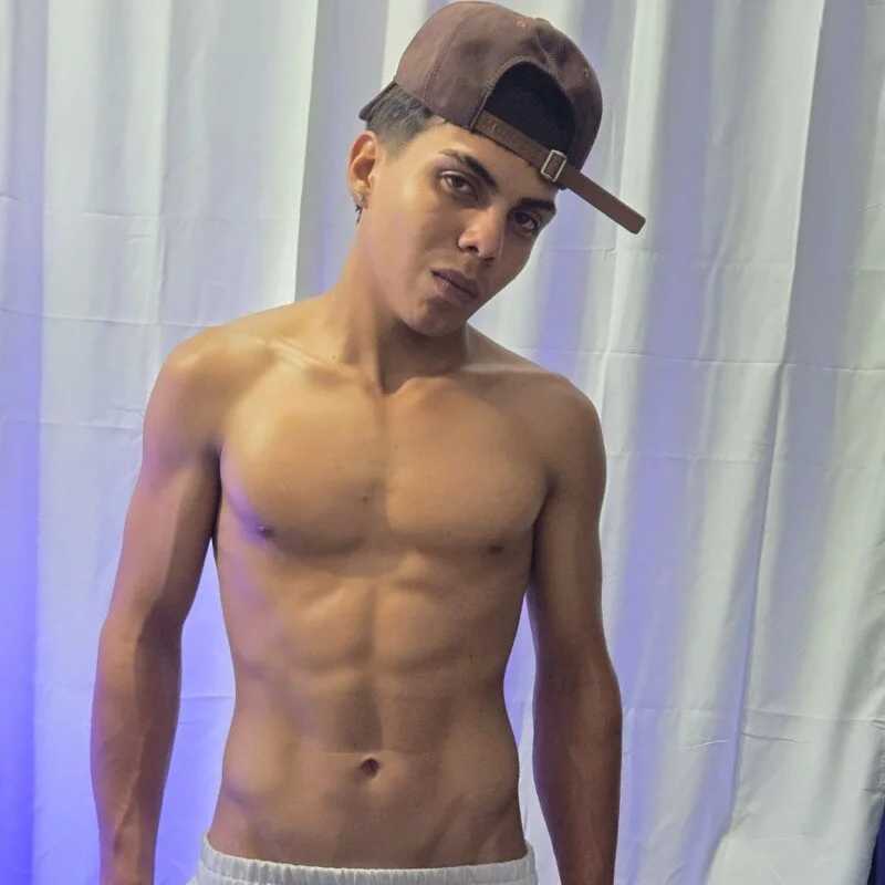 JeanPaul_26 — FansOnlyX creator profile