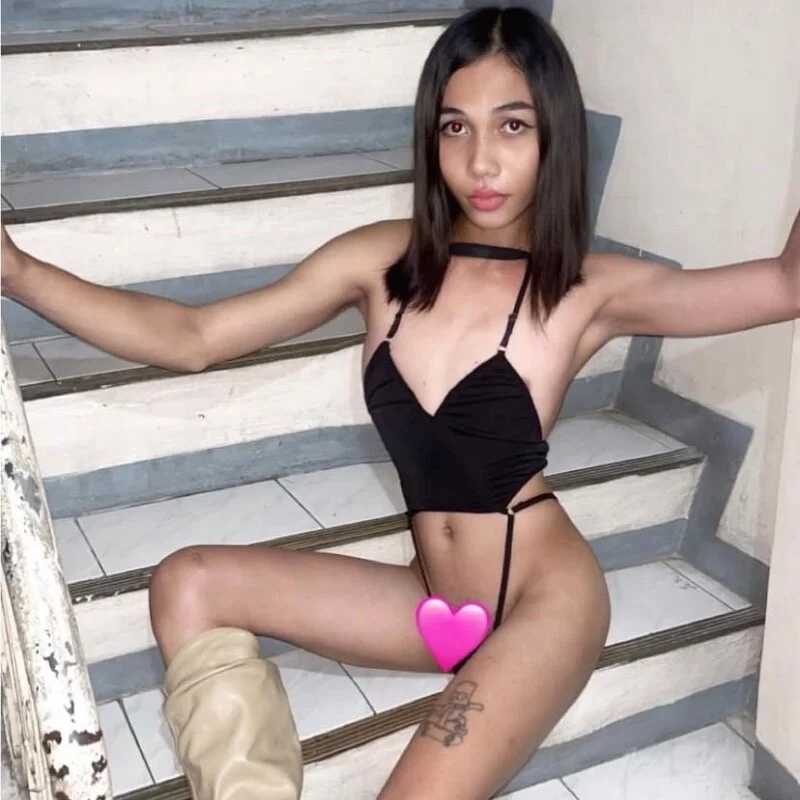 Urfucking_khloe1 — FansOnlyX creator profile