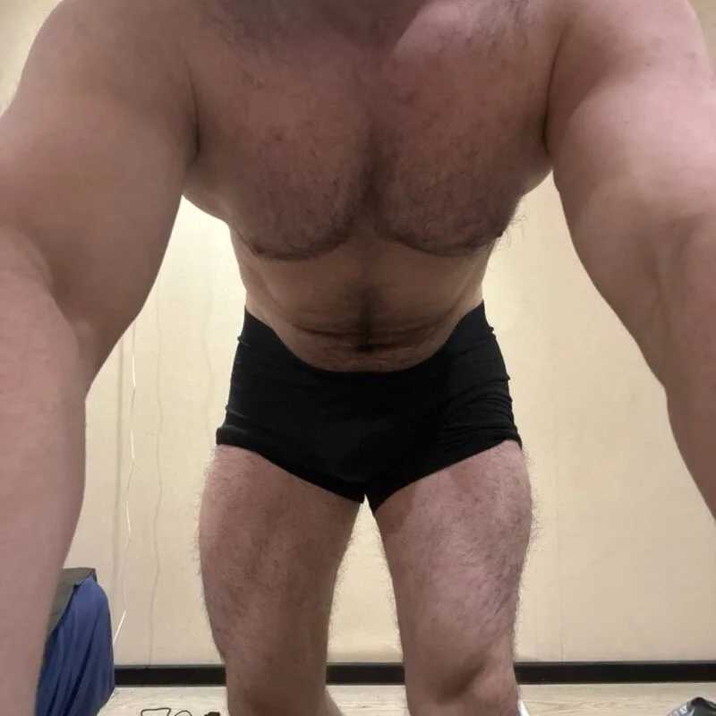 Lipbodybuilder — FansOnlyX creator profile