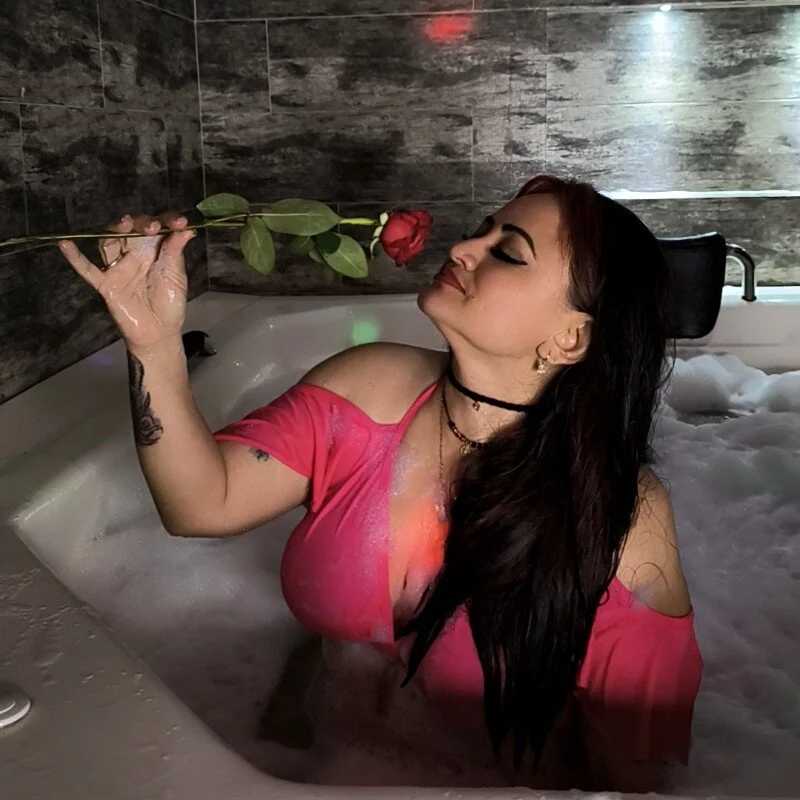 valentinaextreme — FansOnlyX creator profile