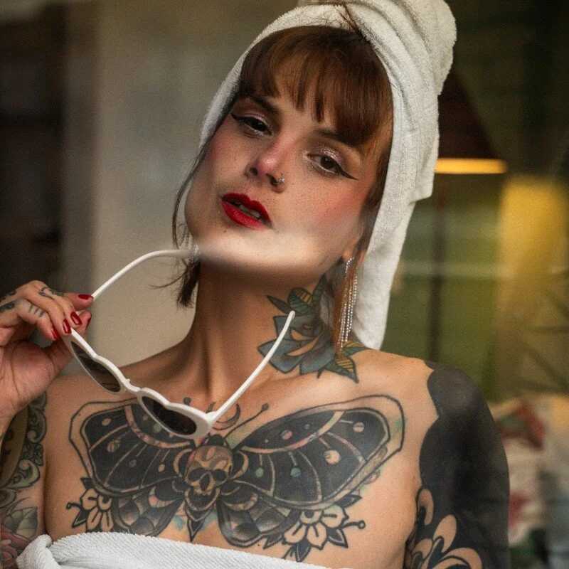 Alessamoth — FansOnlyX creator profile