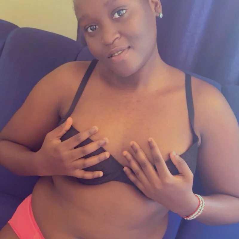 Sexxy_kemi — FansOnlyX creator profile