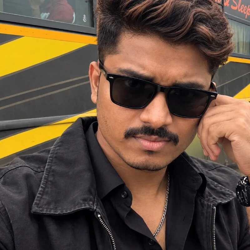 DS_bhabi — FansOnlyX creator profile