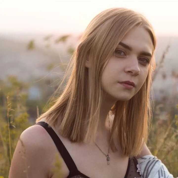 molly_hunt_ — FansOnlyX creator profile