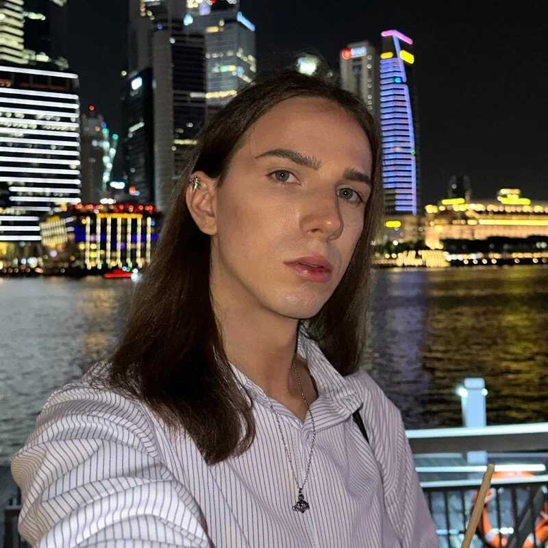 aladyasov — FansOnlyX creator profile